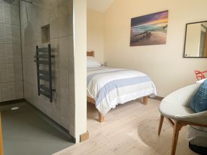 Bed 4 & En-suite- click for photo gallery